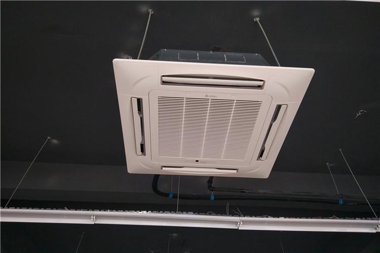 只要房子的吊頂?shù)母叨冗_(dá)到210mm，深度有600mm，就可以滿足家用中央空調(diào)的安裝要求
